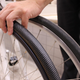 Imagen para el artículo titulado Estas ruedas para bicicleta nunca se desinflan, y podrían durar toda la vida